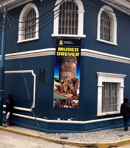 Fachada del Museo Municipal Carlos Dreyer, un referente cultural en Puno.