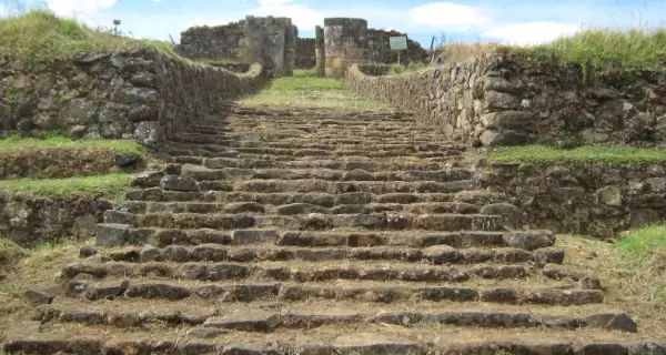 Complejo Arqueol�gico de Aypate