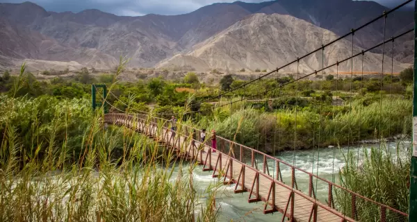 El valle de Lunahuan� combina naturaleza, aventura y tradici�n a pocos kil�metros de Lima.