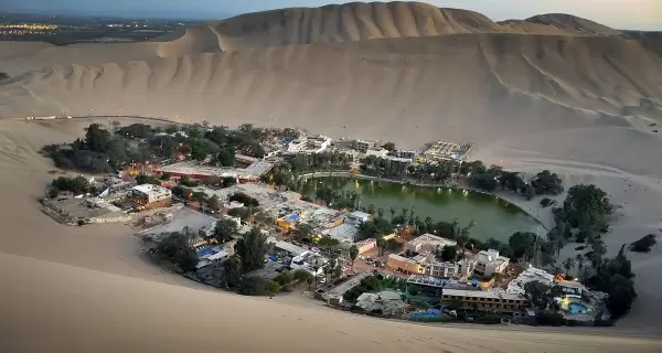 Ica ofrece una combinaci�n �nica entre oasis, bodegas, playas y paisajes des�rticos.