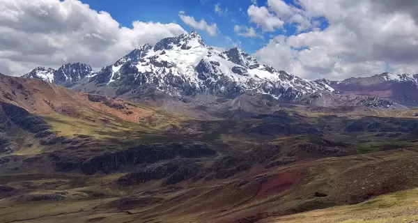 La Sierra Norte del Per� re�ne paisajes naturales, pueblos tradicionales y rutas llenas de historia.