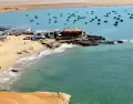 La costa de Ica combina desierto y oc�ano en algunas de las playas m�s impactantes del sur del Per�.