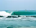 Per� ofrece algunas de las mejores olas del mundo, con playas ideales para surfear durante todo el a�o.