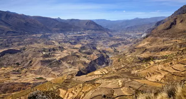 El Valle del Colca ofrece miradores naturales y paisajes andinos �nicos para una escapada diferente desde Arequipa.