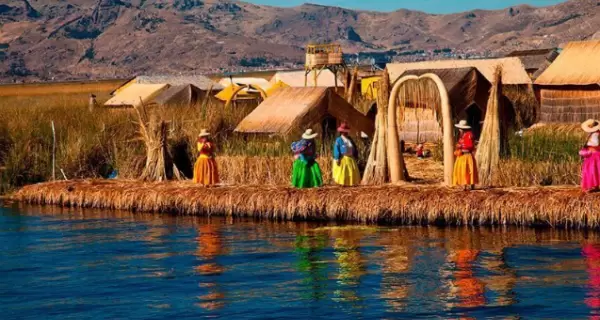 El Per� alberga islas marinas y lacustres con paisajes, fauna y culturas �nicas para descubrir en verano.