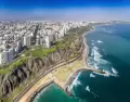El litoral peruano ofrece playas diversas, deportes acu�ticos y buen clima para disfrutar el verano al aire libre.