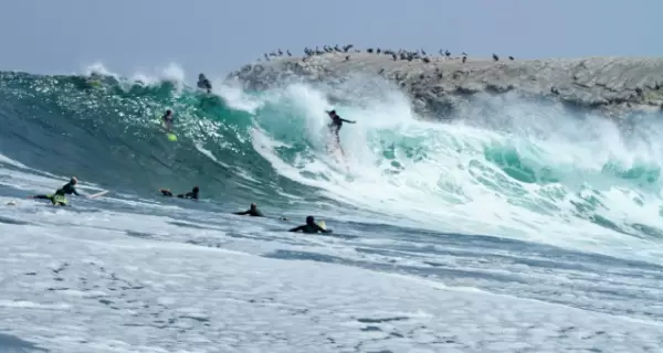 Punta Hermosa es uno de los balnearios m�s elegidos del verano lime�o por su surf y playas abiertas.