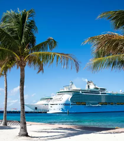 Febrero es uno de los mejores meses para recorrer el Caribe en crucero por su clima estable y rutas consolidadas.