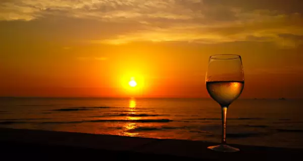 El atardecer en Punta Hermosa transforma la playa en uno de los planes m�s simples y disfrutables del verano.