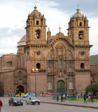 Cusco combina herencia inca y legado colonial en una de las ciudades m�s fascinantes de Am�rica Latina.