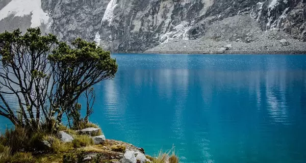 La Laguna 69, con la Cordillera Blanca al fondo, es uno de los paisajes m�s emblem�ticos de Huaraz.