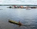 Iquitos en abril ofrece naturaleza viva, r�os altos, vegetaci�n exuberante y fauna presente.