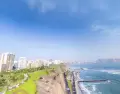 Malec�n de Miraflores con vista al mar