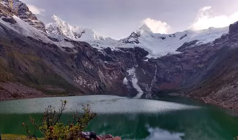 La temporada seca transforma las rutas m�s famosas de Huaraz.