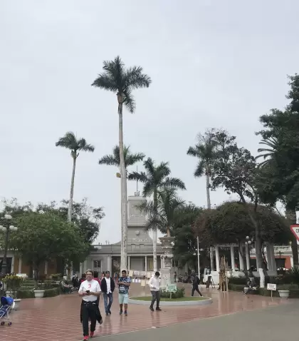 Con el fr�o lime�o, Barranco se vuelve m�s tranquilo y contemplativo.