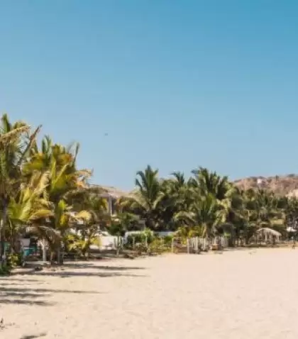 Playa del norte peruano en julio.